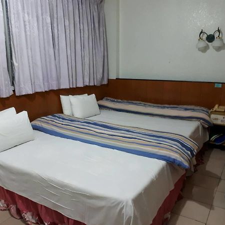 Zhen Wang Zi Hotel Chenggong Exterior photo