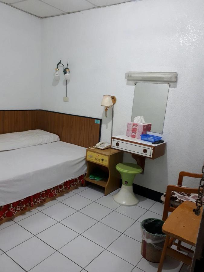 Zhen Wang Zi Hotel Chenggong Exterior photo